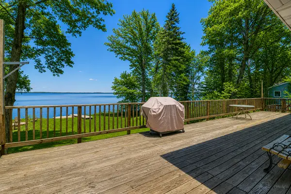 37855 SW Height Of Land DR, Rochert, MN 56578