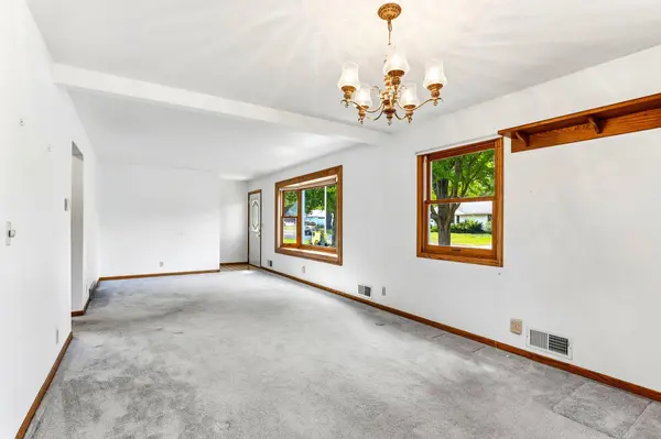 6920 Claude AVE, Inver Grove Heights, MN 55076