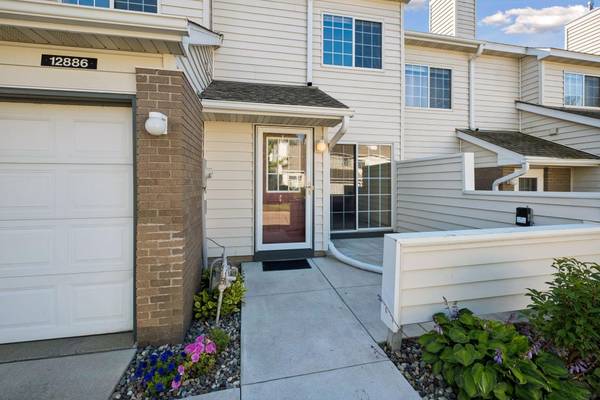 12886 Echo LN, Apple Valley, MN 55124