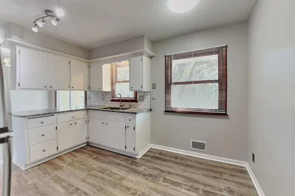 11811 65th PL N, Maple Grove, MN 55369