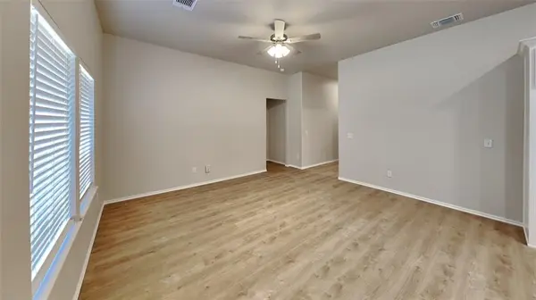 12700 Elba DR, Yukon, OK 73099