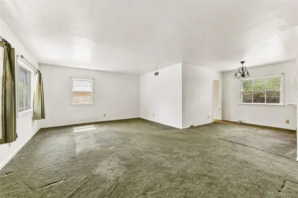 1563 S Newton ST, Denver, CO 80219