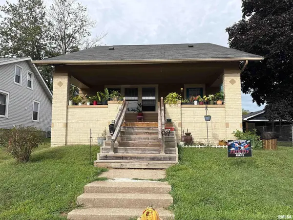 3905 N VINCENT AVE, Peoria Heights, IL 61616