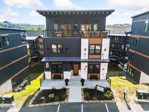 289 Rambling Creek Way, Sevierville, TN 37862