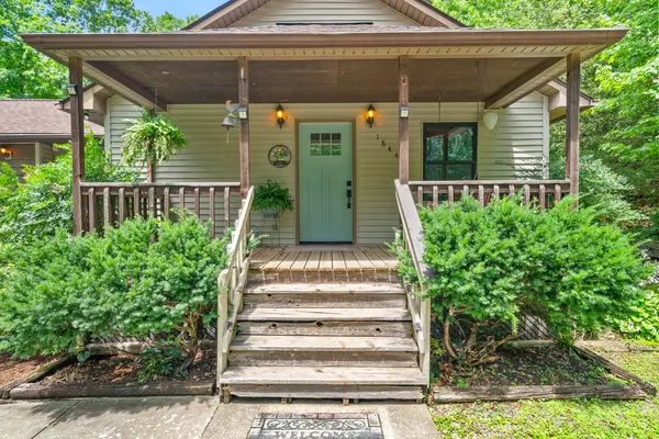 1844 Hogue Rd, Clarksville, TN 37040