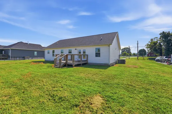 3466 McMinnville Hwy, Sparta, TN 38583
