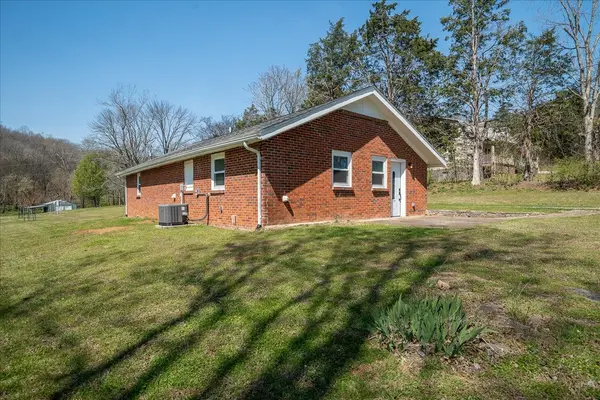 4388 Pulaski Hwy, Culleoka, TN 38451