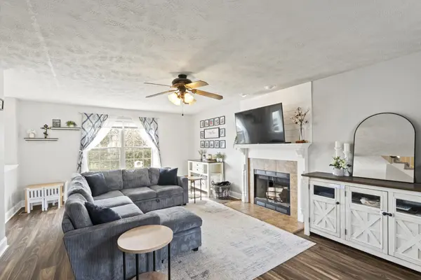 3467 Melrose Dr, Clarksville, TN 37042