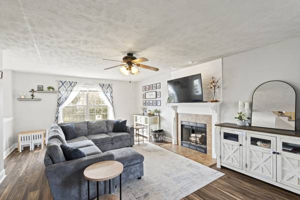 3467 Melrose Dr, Clarksville, TN 37042