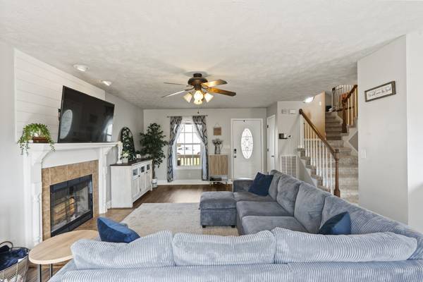 3467 Melrose Dr, Clarksville, TN 37042