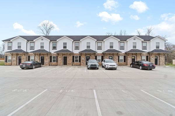 1625 Golf Club Ln #404, Clarksville, TN 37043