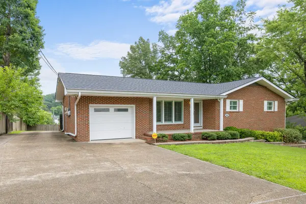 3443 Shadowlawn Drive, Chattanooga, TN 37412