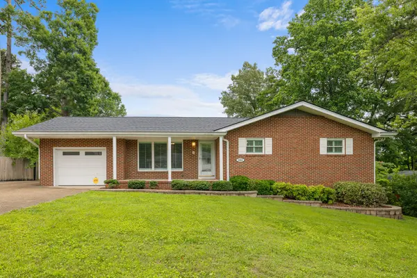 3443 Shadowlawn Drive, Chattanooga, TN 37412