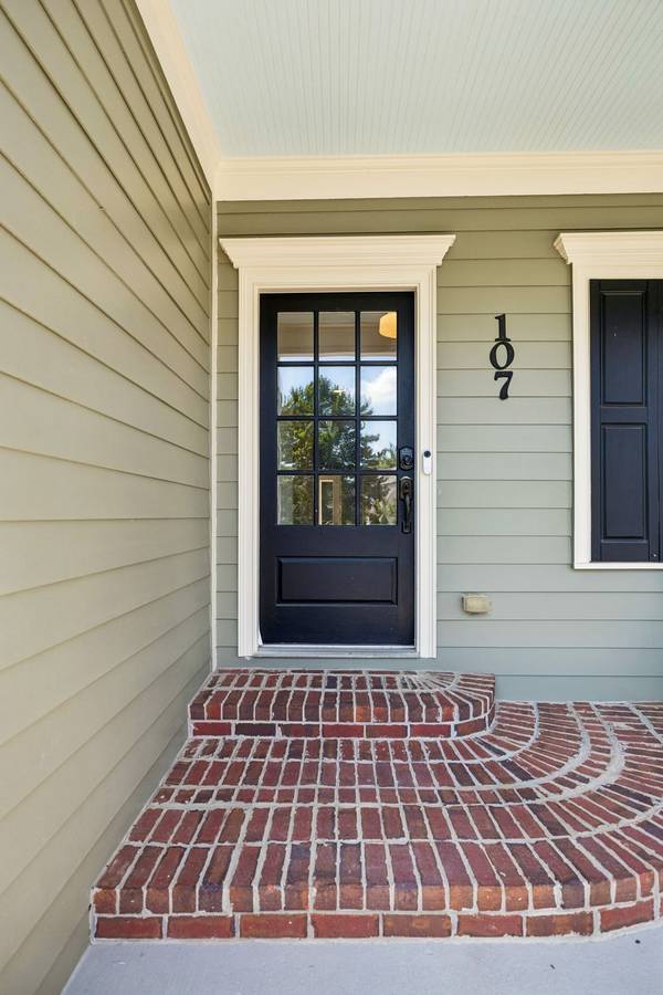 107 Gladstone Ln, Franklin, TN 37064