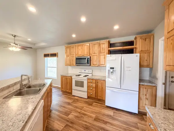 639 Dry Gulch Rd, Colville, WA 99114