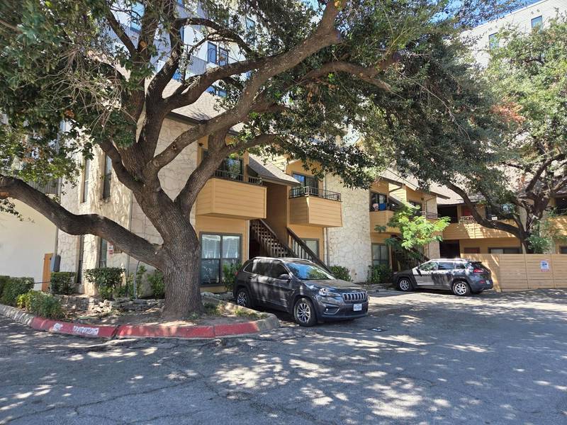 2714 Nueces ST #102, Austin, TX 78705