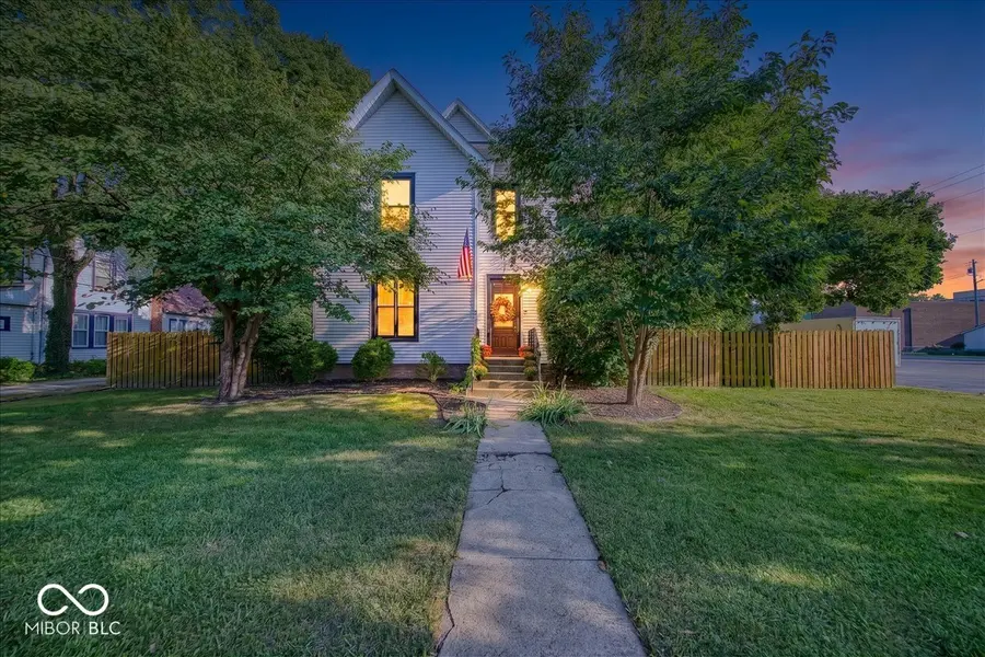 411 E Main ST, Plainfield, IN 46168