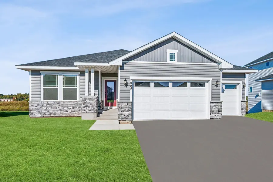 1612 Tyrone DR, Shakopee, MN 55379