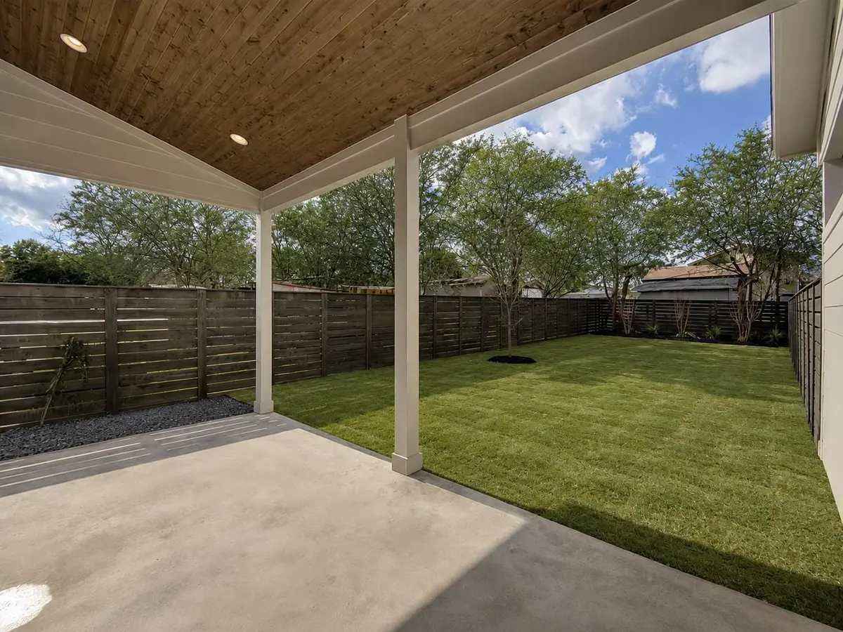 7104 Blessing Ave #A, Austin, TX 78752