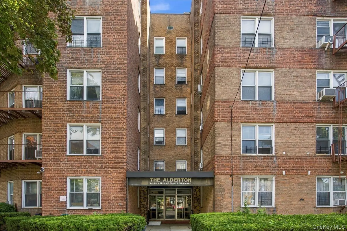 74-45 Yellowstone BLVD #4G, Rego Park, NY 11374