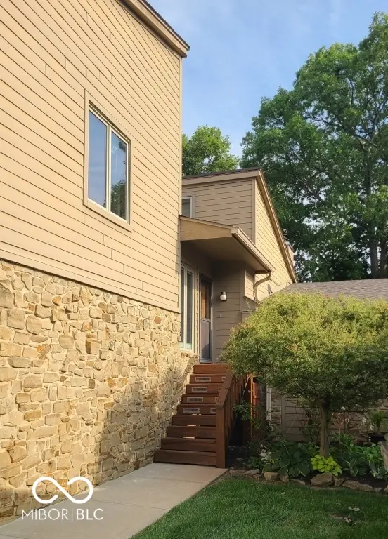 305 Baywood CT, Noblesville, IN 46062