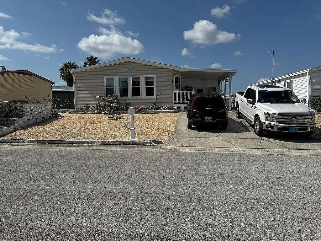 7306 CASCADE DR, Hudson, FL 34667
