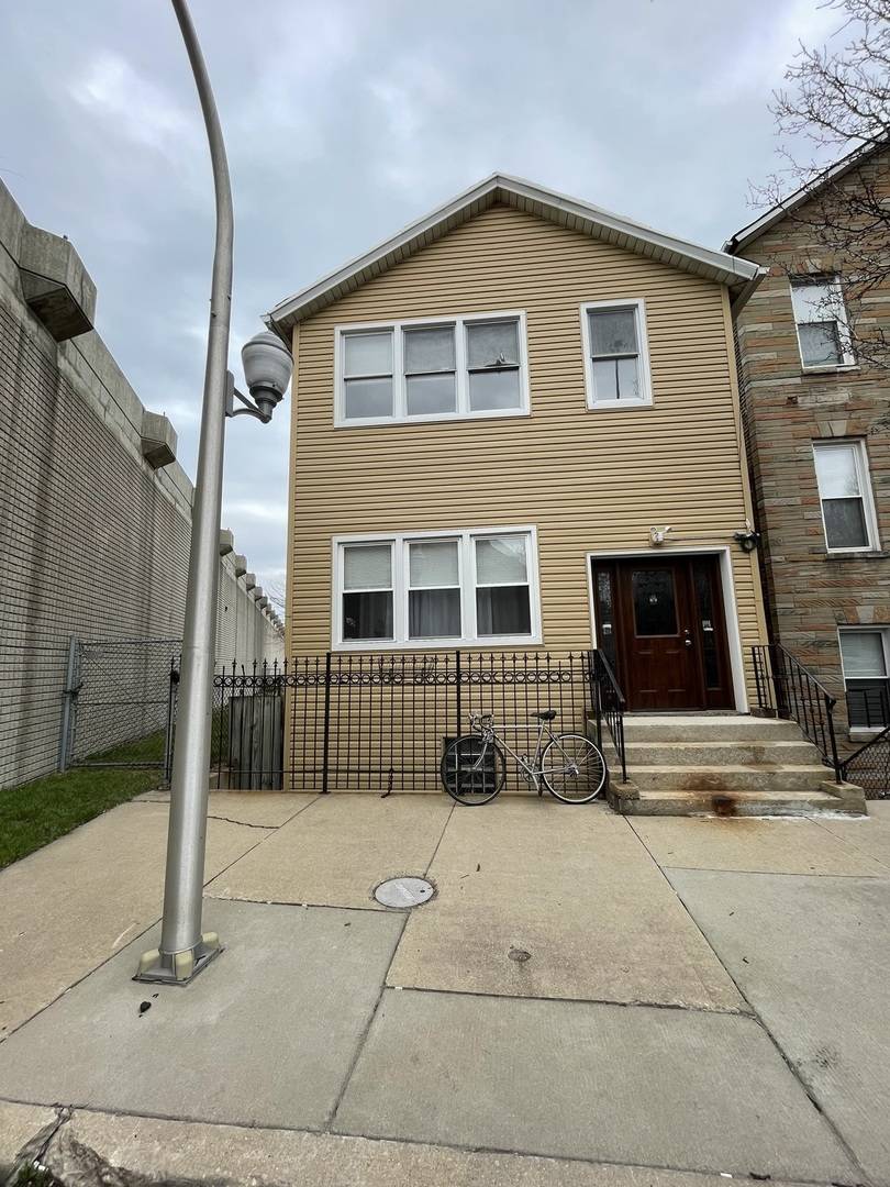 2567 S Emerald AVE #2F, Chicago, IL 60616