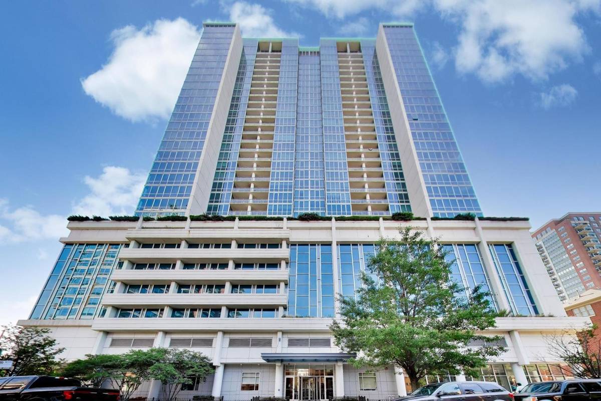1629 S Prairie AVE #805, Chicago, IL 60616