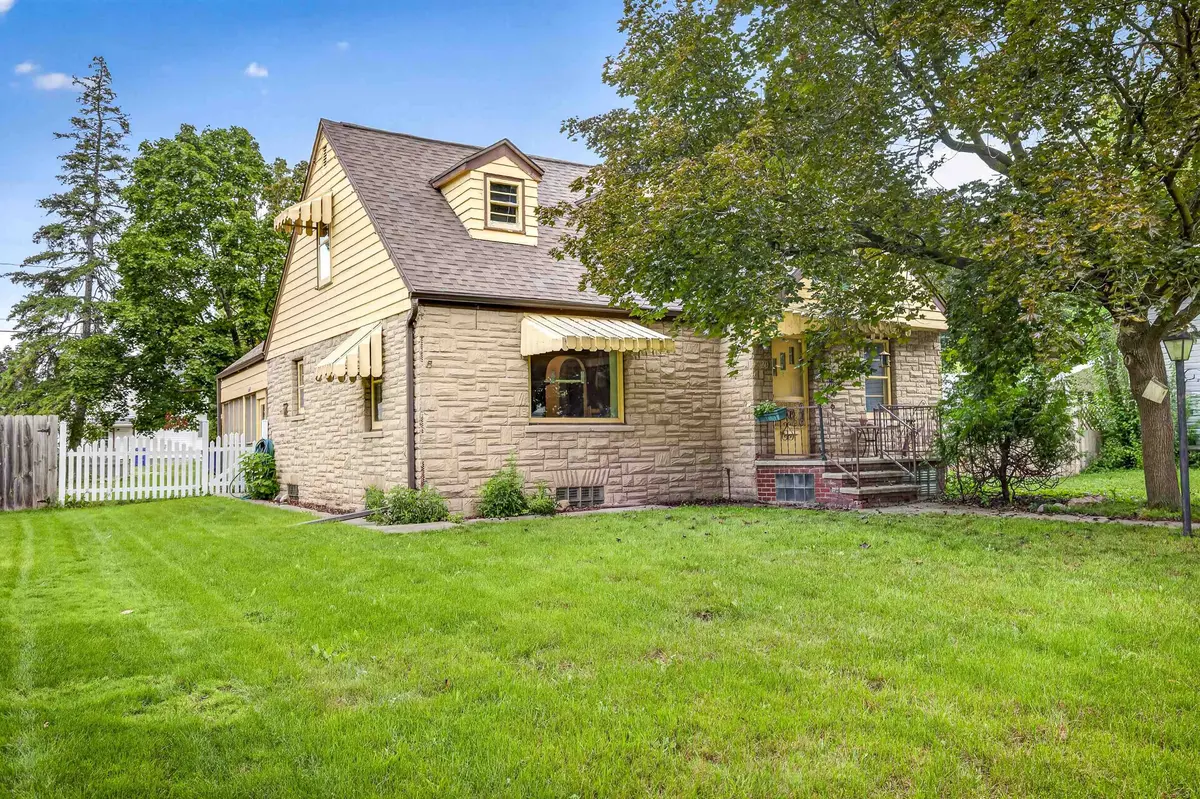 420 KLEIN ST, Kaukauna, WI 54130
