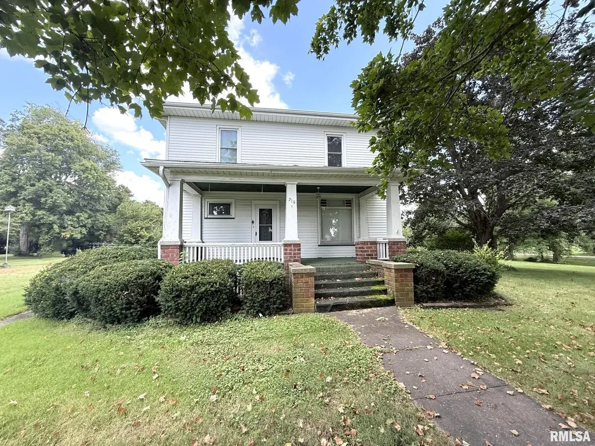 215 S EAST ST, Kirkwood, IL 61447