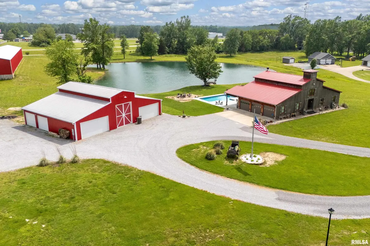 1717 MARION ST, Carterville, IL 62918