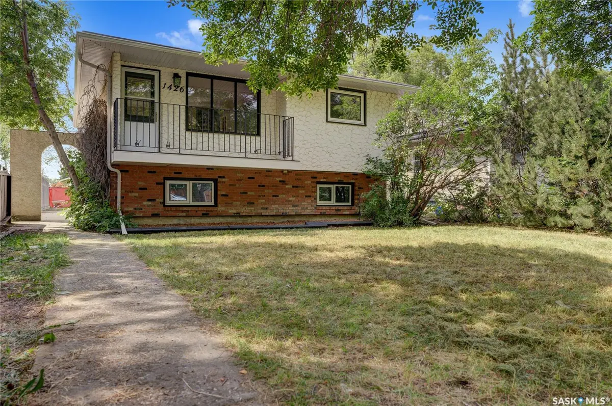 1426 SOUTHAM STREET, Regina, SK S4T 6T7