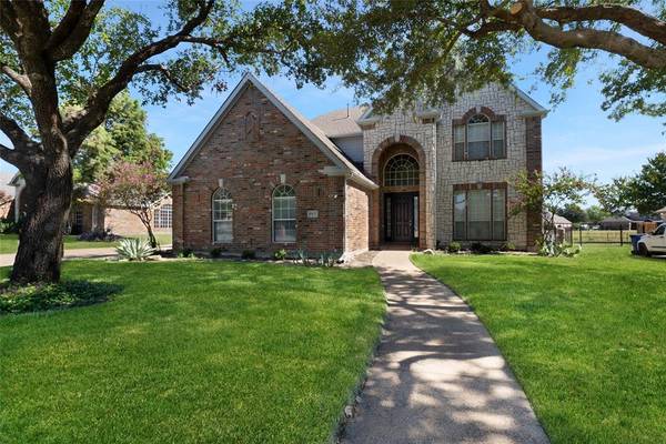 112 Dunford Drive, Heath, TX 75032