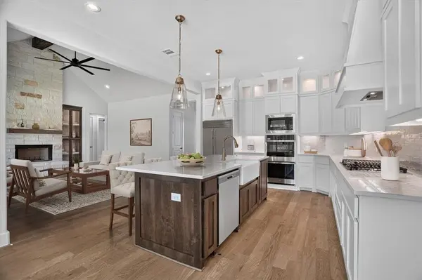 733 Nocona Drive, Aledo, TX 76008