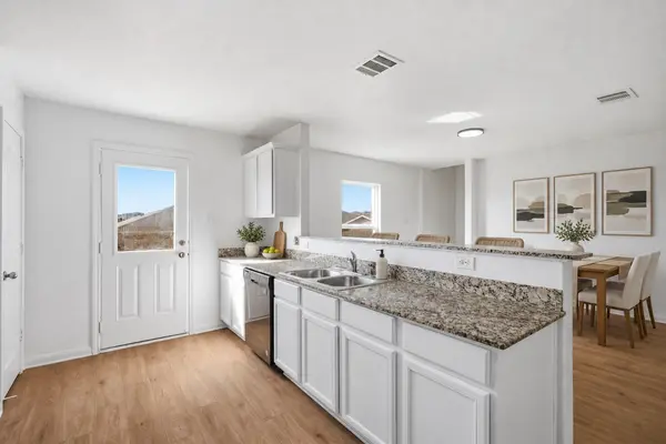 1013 Woodward Court CT, Jarrell, TX 76537