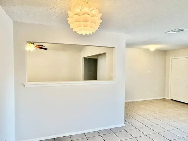 12001 Ladrido LN, Austin, TX 78727