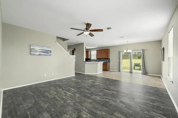 191 Cushman DR, Kyle, TX 78640