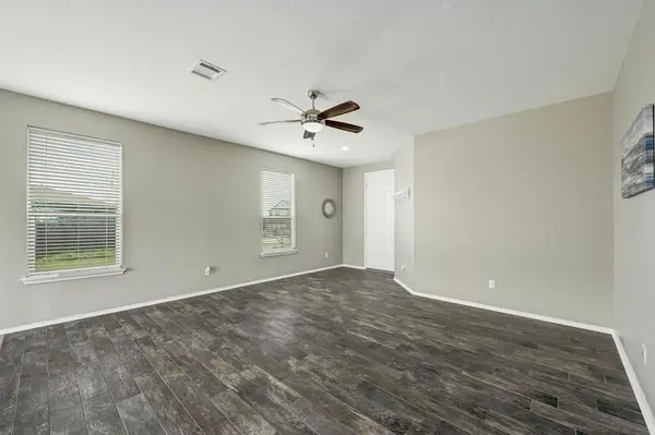 191 Cushman DR, Kyle, TX 78640