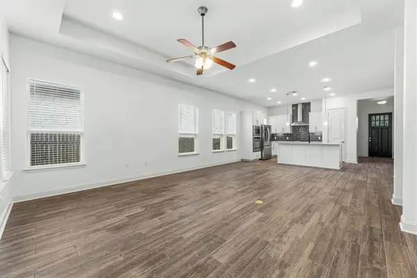 5209 Mandevilla DR, Austin, TX 78739