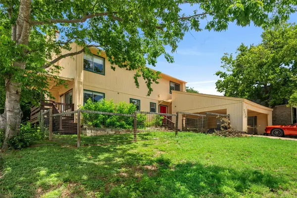 2316 Montclaire ST #A, Austin, TX 78704