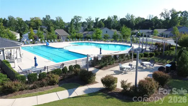 1818 Lotus LN, Denver, NC 28037