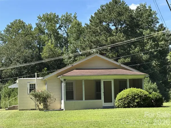 148 Oscar RD, Troy, NC 27371