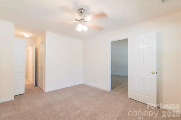 11014 Derryrush DR, Charlotte, NC 28213