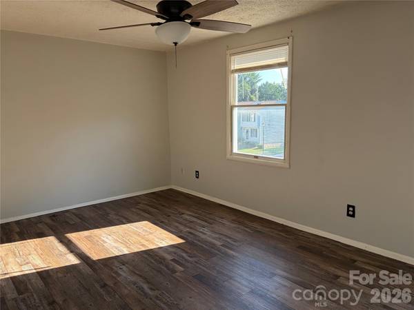 9456 Lexington CIR #Unit C, Charlotte, NC 28213