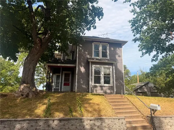 515 T ST, Atchison, KS 66002