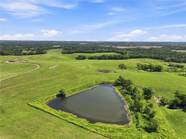 4 State Route D N/A, Savannah, MO 64485
