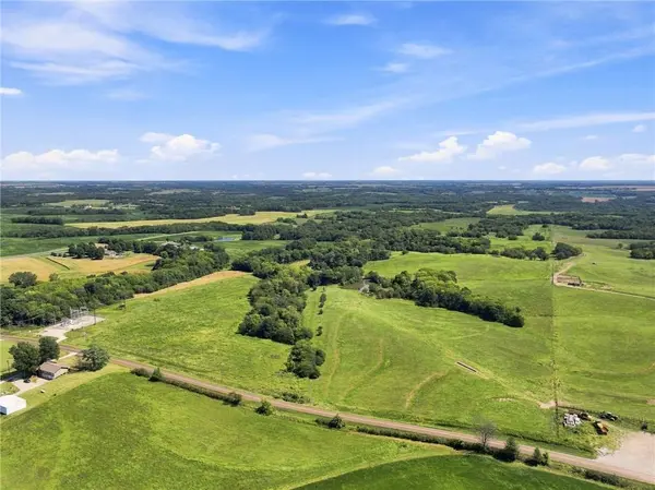 4 State Route D N/A, Savannah, MO 64485