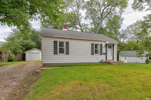 1708 Richardt AVE, Evansville, IN 47711-4228