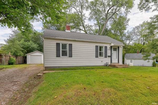 1708 Richardt AVE, Evansville, IN 47711-4228