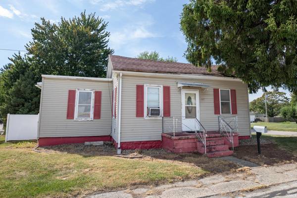 107 N Thompson ST, Bourbon, IN 46504